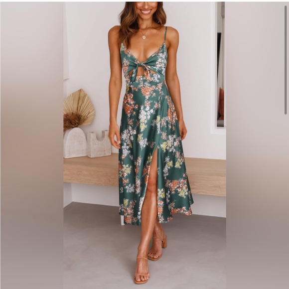 toperth Dresses & Skirts - NWOT Toperth midi dress with front tie size L